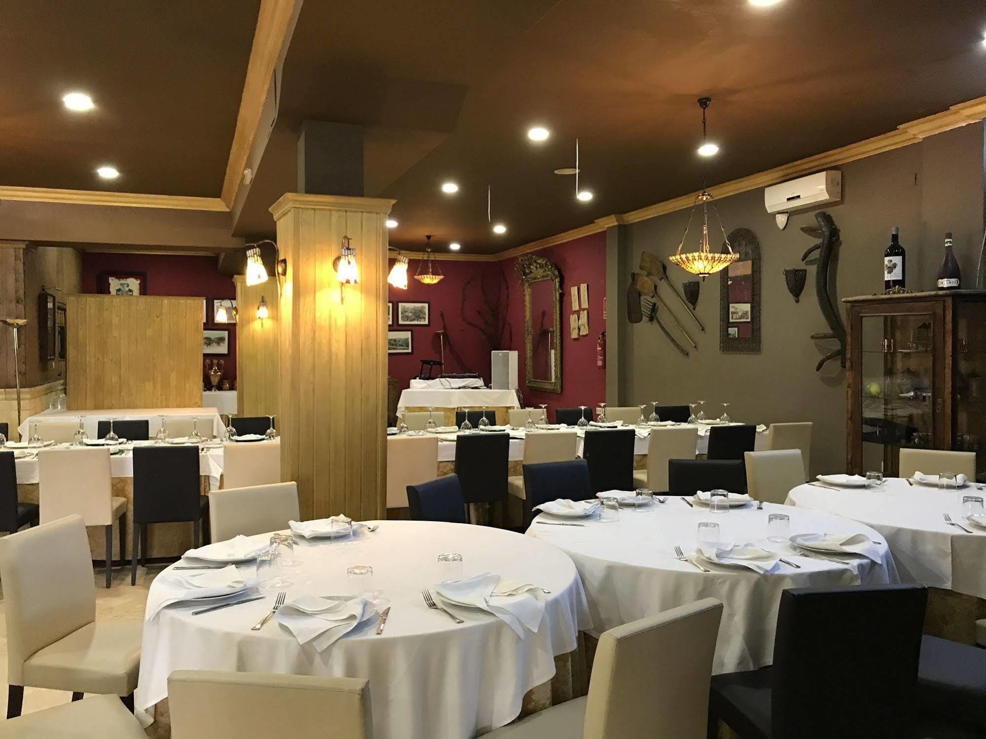 洛斯格莱勒斯酒店酒店 阿尔米利亚 外观 照片